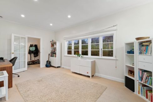 06e0-S2283512-hires.8395-DSC07025